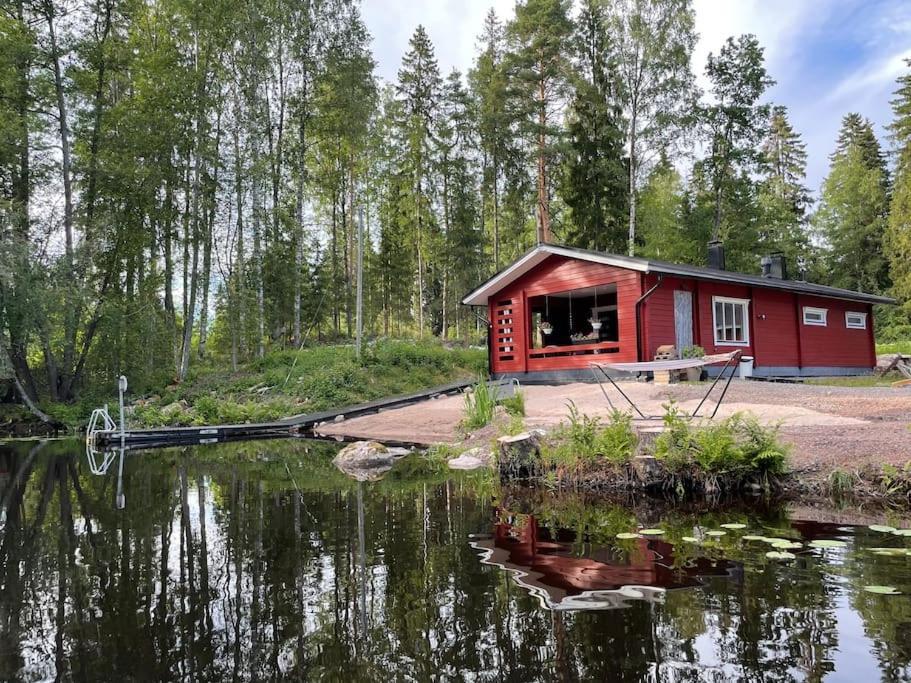 Villa Katiskosken Joenrantamoekki Hämeenlinna Exterior foto